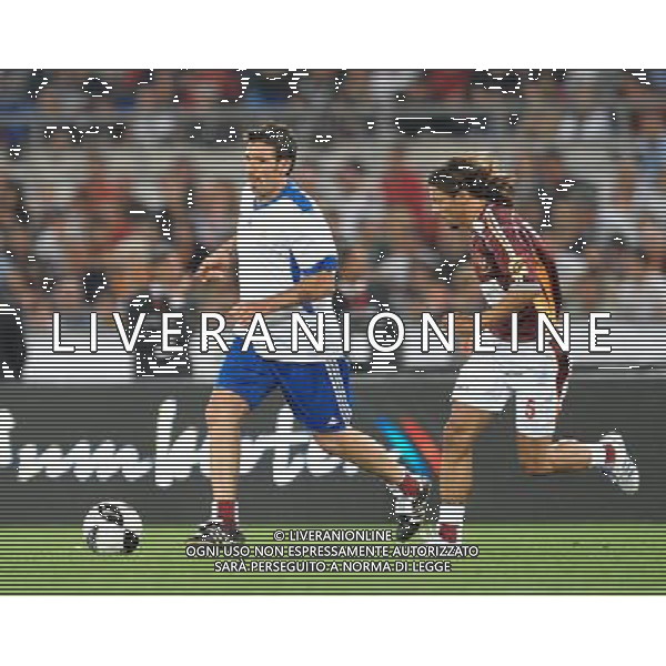 Roma - 05/06/2009 - Stadio Olimpico - Partita di addio al calcio giocato di Vincent Candela - Roma Campione d\'Italia 2000/2001 vs Francia Campione del mondo 1998 - nella foto: Vincent CANDELA ph. Corradetti / ag. Aldo Liverani Sas 