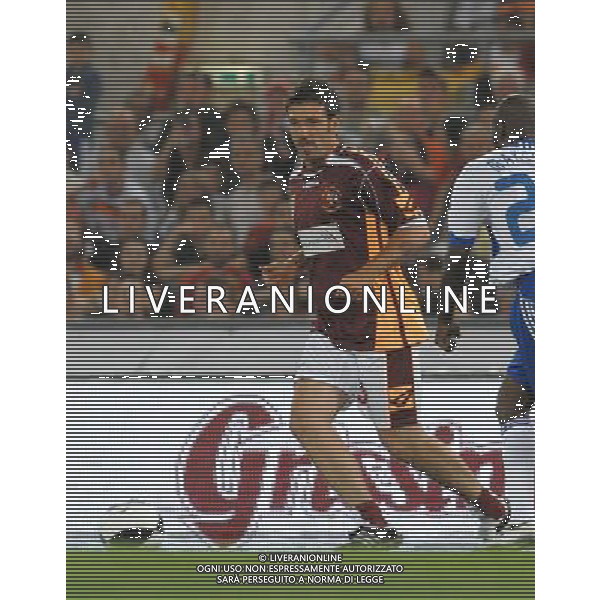 Roma - 05/06/2009 - Stadio Olimpico - Partita di addio al calcio giocato di Vincent Candela - Roma Campione d\'Italia 2000/2001 vs Francia Campione del mondo 1998 - nella foto: Vincent CANDELA ph. Corradetti / ag. Aldo Liverani Sas 