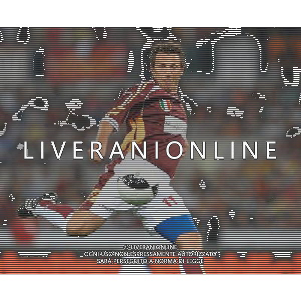 Roma - 05/06/2009 - Stadio Olimpico - Partita di addio al calcio giocato di Vincent Candela - Roma Campione d\'Italia 2000/2001 vs Francia Campione del mondo 1998 - nella foto: Eusebio DI FRANCESCO ph. Corradetti / ag. Aldo Liverani Sas 