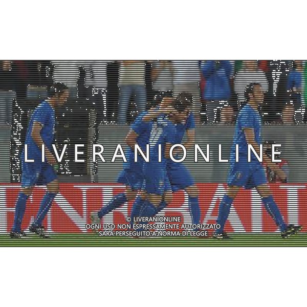 Preparazione alla Conferedation Cup Sud Africa 2009 Pisa - 06.06.2009 Italia-Irlanda del Nord Nella Foto: ESULTANZA DOPO IL GOL DI PASQUALE FOGGIA DEL 2-0 /Ph.Vitez-Ag. Aldo Liverani