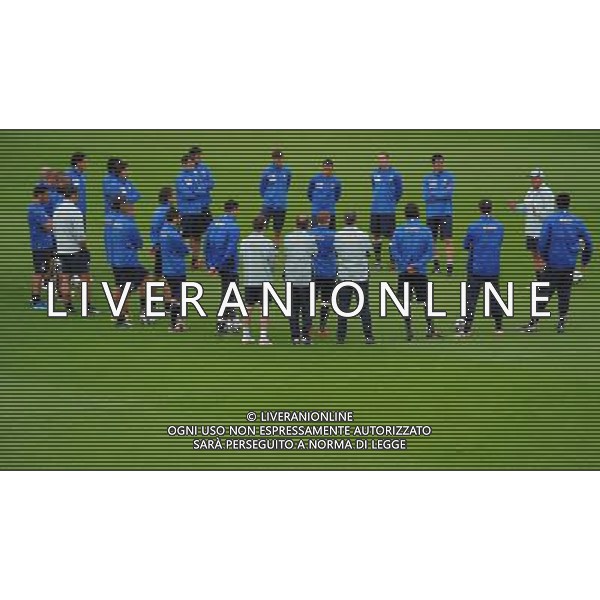 Preparazione alla Conferedation Cup Sud Africa 2009 Ritiro a Coverciano Coverciano(FI) - 07.06.2009 Allenamento Nella Foto:LIPPI MARCELLO PARLA AL GRUPPO /Ph.Vitez-Ag. Aldo Liverani