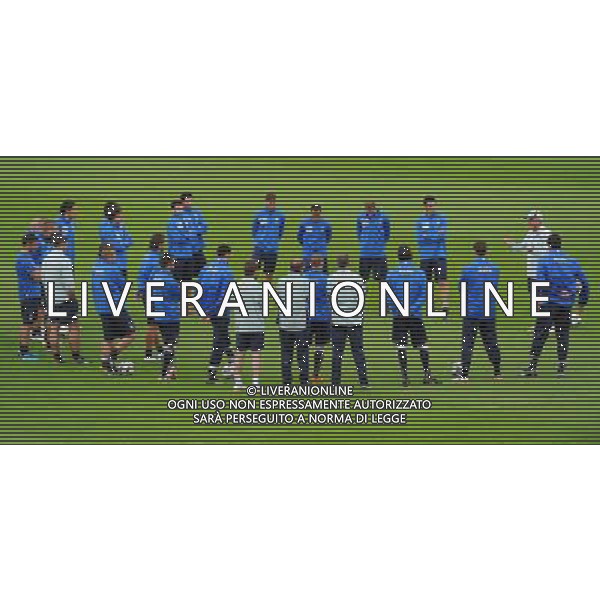 Preparazione alla Conferedation Cup Sud Africa 2009 Ritiro a Coverciano Coverciano(FI) - 07.06.2009 Allenamento Nella Foto:LIPPI MARCELLO PARLA AL GRUPPO /Ph.Vitez-Ag. Aldo Liverani