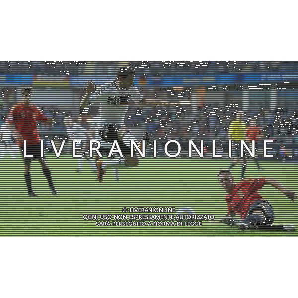 17¡ UEFA European U21 Championship 2007/2009 MD1 Goteborg - Svezia 15.06.2009 Spagna - Germania Europei Under 21 Nella Foto: ANTICIPO DI MONREAL SU CASTRO /Ph.Vitez-Ag. Aldo Liverani