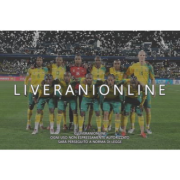 Formazione Sud Africa: sibaya, dikgacoi, khune, mokoena, fanteni, booth, modise, masilela, parker, pienaar, gaxa (south africa ) JUNE 17, 2009 - Football : fifa confederation cup south africa 2009 ,Group Stage A, final match between South Africa 2-0 New Zeland at Royal Bafokeng Stadium ,Rustenburg, South Africa Sud Africa - Nuova Zelanda Confederation Cup 17/06/2009 ©Agenzia Aldo Liverani Sas 