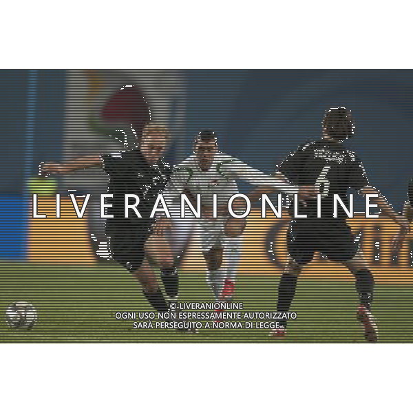 JUNE 20, 2009 - Football : fifa confederation cup south africa 2009 ,Group Stage A, final match between Iraq 0-0 New zeland at Ellis park Stadium ,Johannesburg, South Africa NELLA FOTO emad mohammed(iraq)elliott simon(new zeland), AG ALDO LIVERANI 