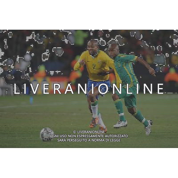 25/06/2009 CALCIO: fifa confederation cup south africa 2009 Ellis park Stadium ,Johannesburg, South Africa BRASILE SUD AFRICA nella foto maicon douglas (brazil )masilela tsepo(south africa) ph.ag.aldo liverani sas