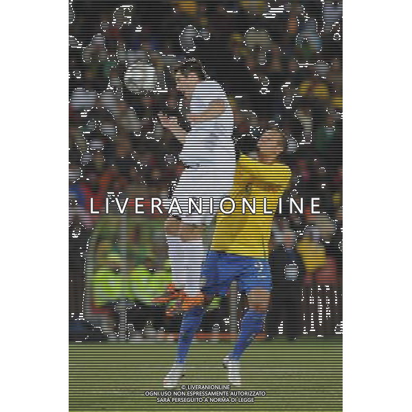28/GIUGNO/2009 CALCIO SPORT Ellis park Stadium ,Johannesburg, SUD AFRICA fifa confederation cup south africa 2009 FINALE: USA BRASILE nella foto luis fabiano(brazil)bocanegra carlos(usa) ph:AG.ALDO LIVERANI SAS 