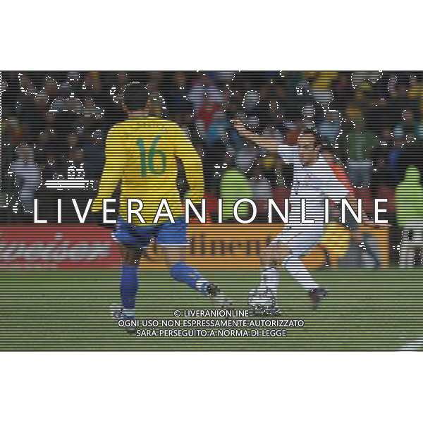 28/GIUGNO/2009 CALCIO SPORT Ellis park Stadium ,Johannesburg, SUD AFRICA fifa confederation cup south africa 2009 FINALE: USA BRASILE nella foto il gol di donovan ph:AG.ALDO LIVERANI SAS 