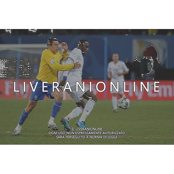28/GIUGNO/2009 CALCIO SPORT Ellis park Stadium ,Johannesburg, SUD AFRICA fifa confederation cup south africa 2009 FINALE: USA BRASILE nella foto altindore jozy(usa)lucio(brazil) ph:AG.ALDO LIVERANI SAS 