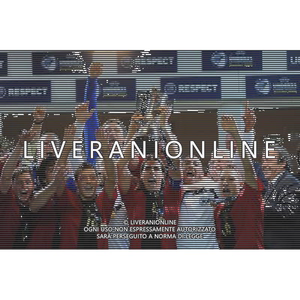 17¡ UEFA European U21 Championship 2007/2009 Finale Malmo - 29.06.2009 Germania-Inghilterra Nella Foto:GERMANIA ALZA LA COPPA /Ph.Vitez-Ag. Aldo Liverani