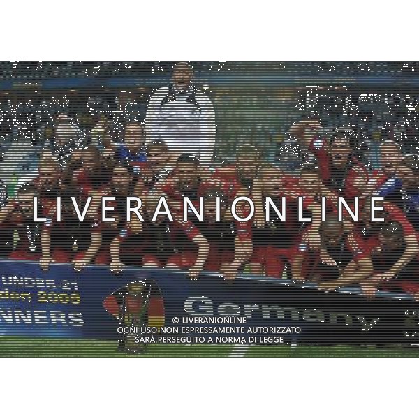 17¡ UEFA European U21 Championship 2007/2009 Finale Malmo - 29.06.2009 Germania-Inghilterra Nella Foto:GERMANIA FESTEGGIA CON LA COPPA /Ph.Vitez-Ag. Aldo Liverani