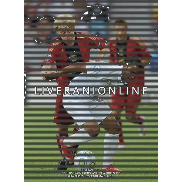 17¡ UEFA European U21 Championship 2007/2009 Finale Malmo - 29.06.2009 Germania-Inghilterra Nella Foto:WALCOTT THEO-BECK ANDREAS /Ph.Vitez-Ag. Aldo Liverani