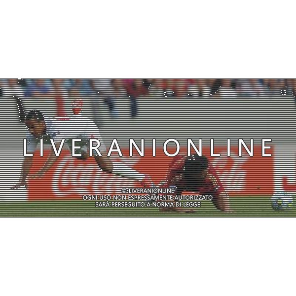 17¡ UEFA European U21 Championship 2007/2009 Finale Malmo - 29.06.2009 Germania-Inghilterra Nella Foto:WALCOTT THEO-HUMMELS MATS /Ph.Vitez-Ag. Aldo Liverani