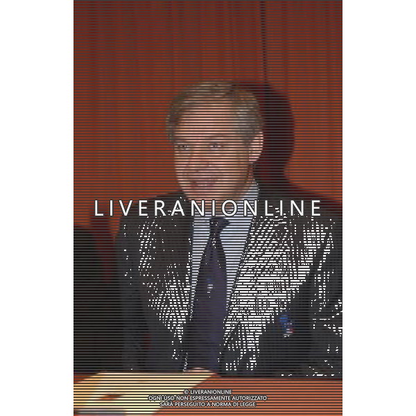MILANO 1/12/2003 HOTEL MICHELANGELO INCOTRO ARBITRI-CALCIATORI NELLA FOTO PIERLUIGI PAIRETTO DISEGNATORE ARBITRI FOTO MARCO LUZZANI/AG ALDO LIVERANI