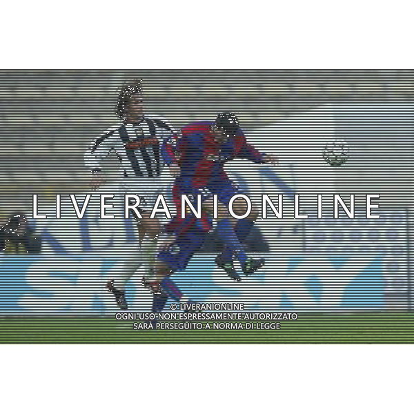 Bologna - Udinese Tim Cup (Coppa Italia) 03/11/2003 nella foto: Thomas Manfredini e Andres Guglielminpietro Guly* foto: Simone Rosa/Agenzia Aldo Liverani