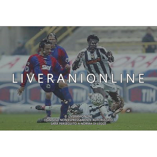 Bologna - Udinese Tim Cup (Coppa Italia) 03/11/2003 nella foto: Fabio Pecchia e Muntari Al“ Sulley* foto: Simone Rosa/Agenzia Aldo Liverani