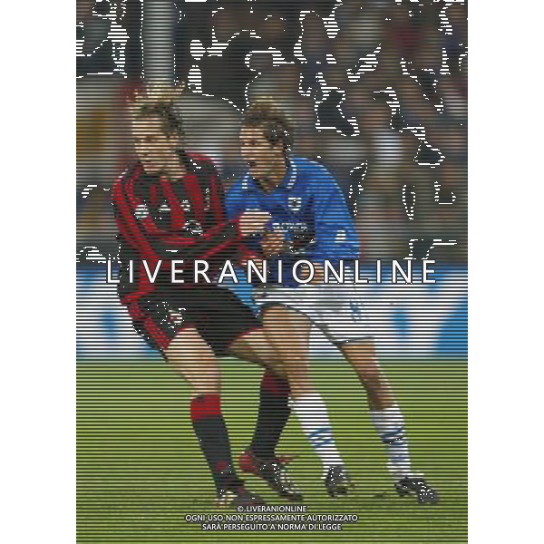GENOVA 03/12/2003 TIM CUP (coppa italia) SAMPDORIA - MILAN NELLA FOTO : MASSIMO AMBOSINI - ANTONIO LUCA* FOTO: FELIPPO VENEZIA / AGENZIA : ALDO LIVERANI
