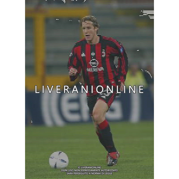 GENOVA 03/12/2003 TIM CUP (coppa italia) SAMPDORIA - MILAN NELLA FOTO : MASSIMO AMBROSINI* FOTO: FELIPPO VENEZIA / AGENZIA : ALDO LIVERANI