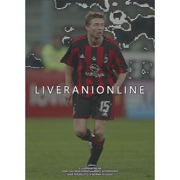 GENOVA 03/12/2003 TIM CUP (coppa italia) SAMPDORIA - MILAN NELLA FOTO :tomasson jon dahl* FOTO: FELIPPO VENEZIA / AGENZIA : ALDO LIVERANI
