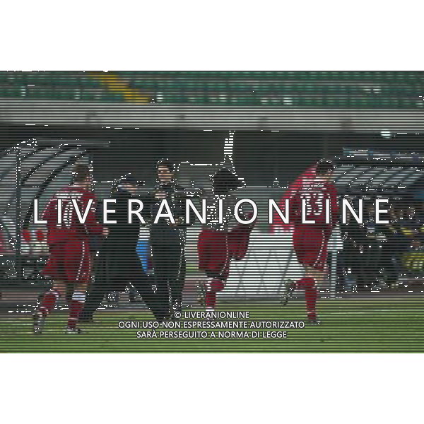 CHIEVO - PERUGIA 04/12/2003 TIM CUP COPPA ITALIA NELLA FOTO: FERDINAND COLY ESULTA CON SERSE COSMI DOPO IL GOL* FOTO: PAOLA GARBUIO / AG: ALDO LIVERANI