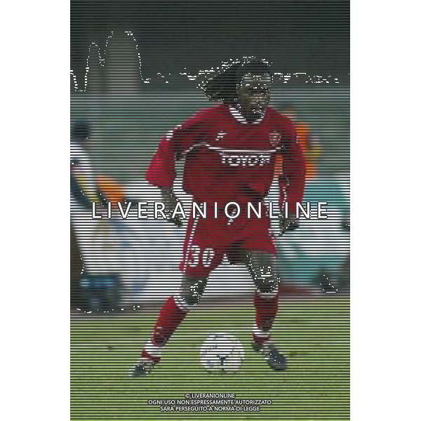 VERONA 04/12/2003 CHIEVO-PERUGIA NELLA FOTO:COLY FERDINAND* FOTO PAOLA GARBUIO/ALDO LIVERANI s.a.s