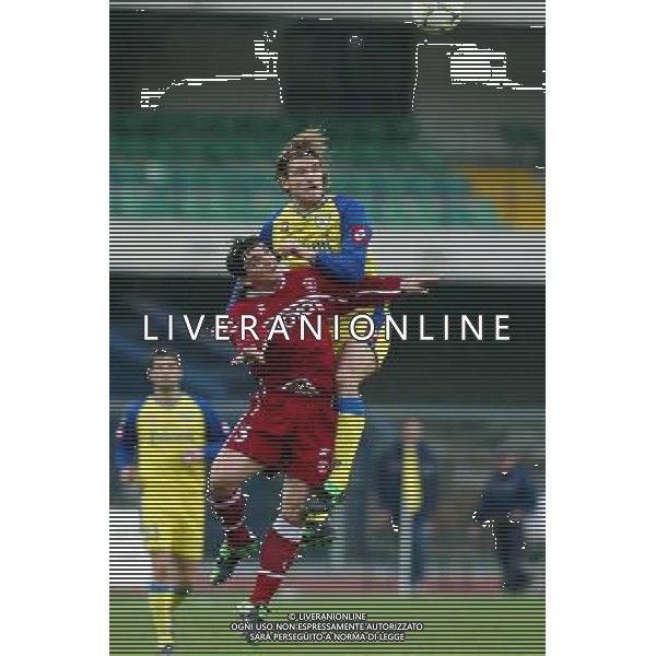 VERONA 04/12/2003 CHIEVO-PERUGIA NELLA FOTO:DE FRANCESCHI IVONE E LOUMPOUTIS KOSTANTINOS* FOTO PAOLA GARBUIO/ALDO LIVERANI s.a.s