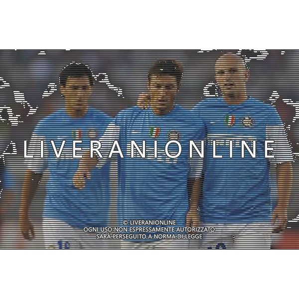 World Football Challange Tournament Pasadena-Rose Bowl Stadium (CA) - 21.07.2009 Chelsea-Inter Nella Foto:CAMBIASSO ESTEBAN-ZANETTI JAVIER-BURDISSO NICOLAS /Ph.Vitez-Ag. Aldo Liverani