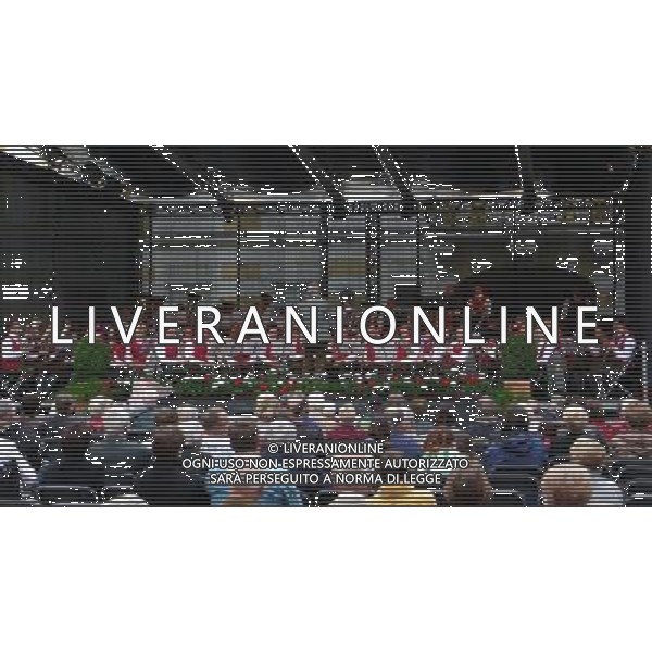 INNSBRUCK 2009 NELLA FOTO UN ORCHESTRA IN PIAZZA FOTO M.B-AG ALDO LIVERANI