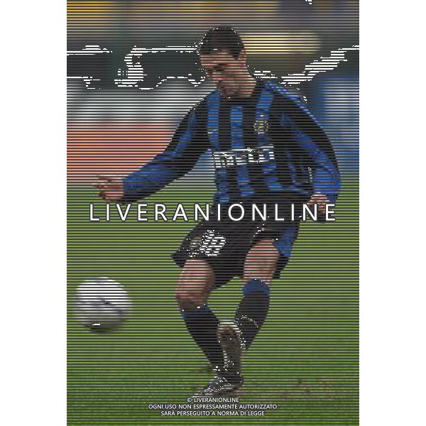Milano 05/12/2003 Inter-Reggina 2:1 TIM Cup Coppa Italia nella foto kily gonzalez ph marco luzzani/ag aldo liverani s.a.s.