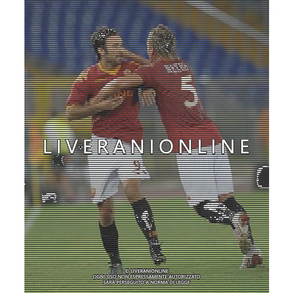 Roma - Stadio Olimpico - 30/07/2009 - Preliminari UEFA EUROPA LEAGUE - AS Roma vs KAA Gent - nella foto: l\'esultanza di MIRKO VUCINIC dopo il gol ph. Corradetti / ag. Aldo LIVERANI