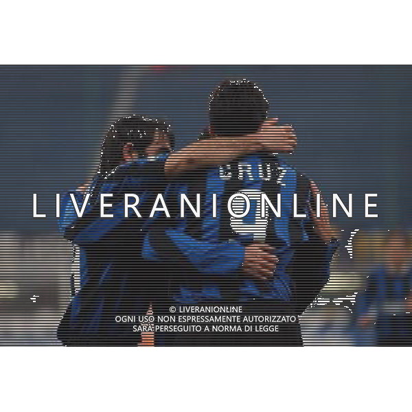 Milano 05/12/2003 Inter-Reggina 2:1 TIM Cup Coppa Italia nella foto cruz esulta ph marco luzzani/ag aldo liverani s.a.s.