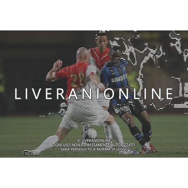 Montecarlo (Monaco) 30-07-2009 Trofeo Pirelli 2009 Monaco-Inter 0:1 nella foto samuel eto\'o e sebastien puygrenier ph marco luzzani/ag aldo liverani s.a.s.