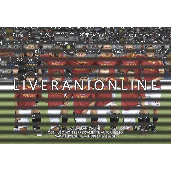 Roma - Stadio Olimpico - 30/07/2009 - Preliminari UEFA EUROPA LEAGUE - AS Roma vs KAA Gent - nella foto: La formazione della AS ROMA 2009/2010 ph. Corradetti / ag. Aldo LIVERANI