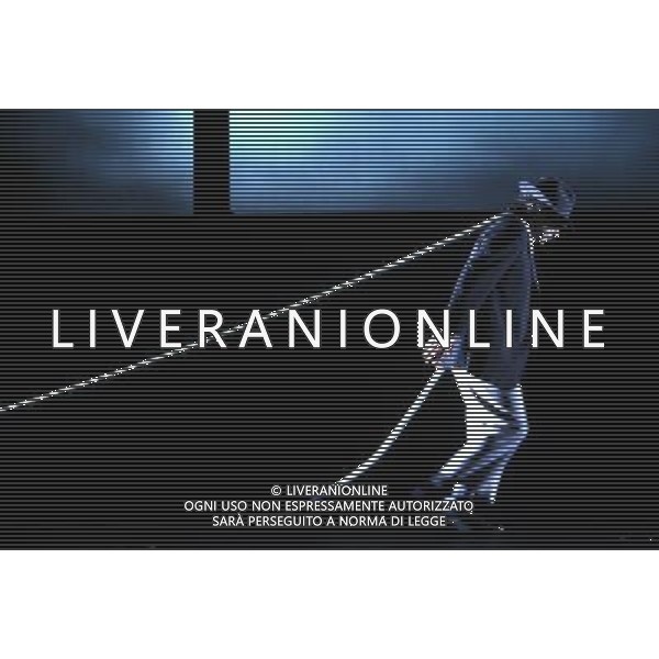 MILANO 30/6/2009 TEATRO DAL VERME VIA SAN GIOVANNI SUL MURO, 2 LA MILANESIANA: \'CANTORI DI STORIE INVISIBILI\' NELLA FOTO PERFORMANCE DEGLI ARTISTI DELLO SPETTACOLO DI GAO XINGJIAN: \'BALLADE NOCTURNE\' AL DAL VERME IN ANTEPRIMA MONDIALE FOTO ROMANO/AG ALDO LIVERANI