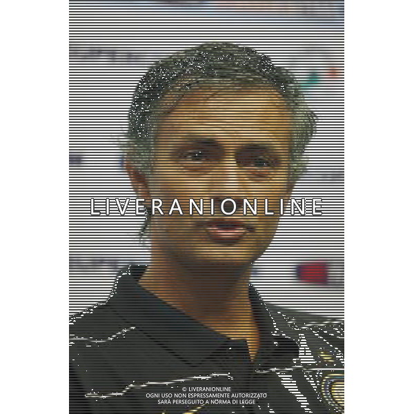 Allenamento dell\'Inter a Pechino per la Supercoppa Italiana 04/08/2009 Inter\'s manager Jose Mourinho attends a press conference after a training session for the upcoming Italian Super Cup in Beijing, China on Tuesday, Aug. 4, 2009. Scudetto holders Inter and Coppa Italia winners Lazio will compete in the Italian Super Cup in Beijing on August 8.(Photo By Qiu Feng/ColorChinaPhoto) /Agenzia Aldo Liverani Sas - ITALY ONLY -