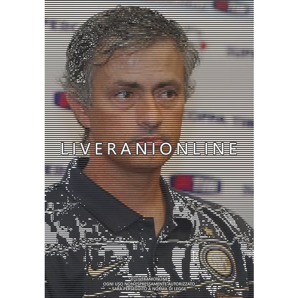 Allenamento dell\'Inter a Pechino per la Supercoppa Italiana 04/08/2009 Inter\'s manager Jose Mourinho attends a press conference after a training session for the upcoming Italian Super Cup in Beijing, China on Tuesday, Aug. 4, 2009. Scudetto holders Inter and Coppa Italia winners Lazio will compete in the Italian Super Cup in Beijing on August 8.(Photo By Qiu Feng/ColorChinaPhoto) /Agenzia Aldo Liverani Sas - ITALY ONLY -