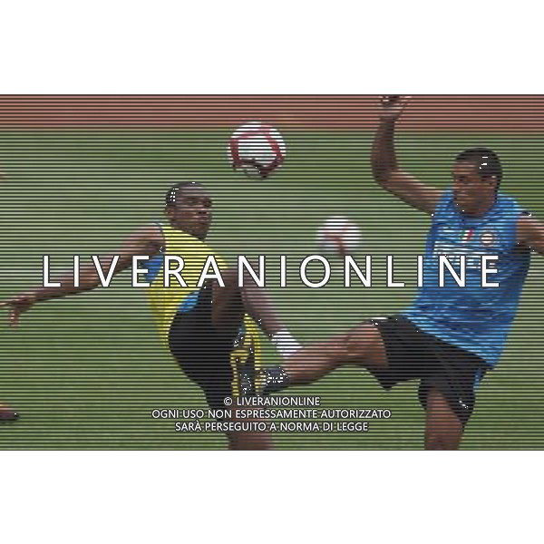 Allenamento dell\'Inter a Pechino per la Supercoppa Italiana 04/08/2009 Inter\'s Samuel Eto\'o (L) attends a training session for the upcoming Italian Super Cup in Beijing, China on Tuesday, Aug. 4, 2009. Scudetto holders Inter and Coppa Italia winners Lazio will compete in the Italian Super Cup in Beijing on August 8.(Photo By Qiu Feng/ColorChinaPhoto) /Agenzia Aldo Liverani Sas - ITALY ONLY -