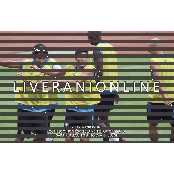 Allenamento dell\'Inter a Pechino per la Supercoppa Italiana 04/08/2009 Inter\'s Javier Zanetti (C) attends a training session for the upcoming Italian Super Cup in Beijing, China on Tuesday, Aug. 4, 2009. Scudetto holders Inter and Coppa Italia winners Lazio will compete in the Italian Super Cup in Beijing on August 8.(Photo By Qiu Feng/ColorChinaPhoto) /Agenzia Aldo Liverani Sas - ITALY ONLY -