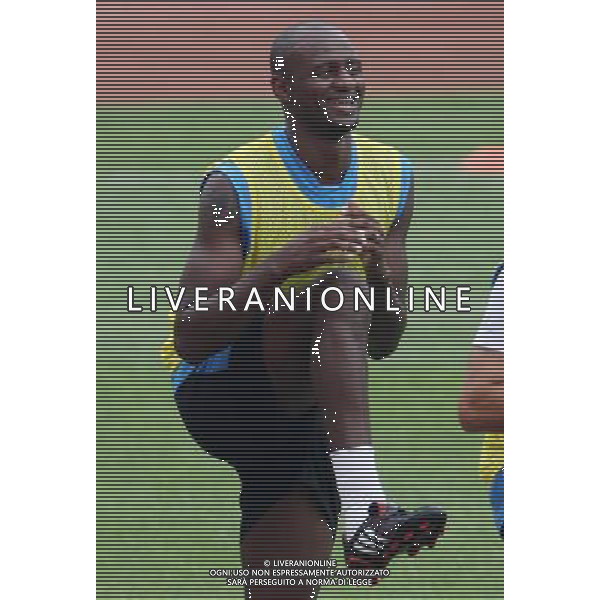 Allenamento dell\'Inter a Pechino per la Supercoppa Italiana 04/08/2009 Inter\'s Patrick Vieira attends a training session for the upcoming Italian Super Cup in Beijing, China on Tuesday, Aug. 4, 2009. Scudetto holders Inter and Coppa Italia winners Lazio will compete in the Italian Super Cup in Beijing on August 8.(Photo By Qiu Feng/ColorChinaPhoto) /Agenzia Aldo Liverani Sas - ITALY ONLY -