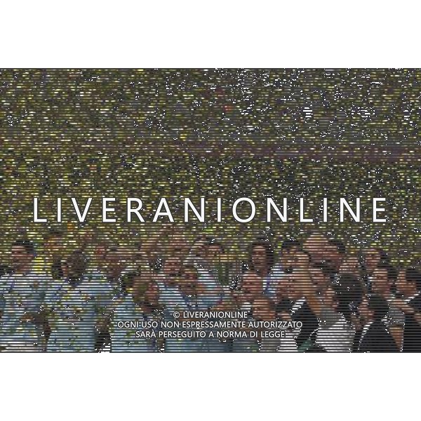 Lazio players celebrate after winning the Italian Super Cup against Inter at the National Stadium, also known as Bird\'s Nest, in Beijing, China on Saturday, Aug. 8, 2009. Lazio won the match 2-1.(Photo By Qiu Feng/ColorChinaPhoto) Inter - lazio Supercoppa Italiana a Pechino 08/08/2009 - festeggiamenti - esultanza /Agenzia Aldo Liverani Sas - ITALY ONLY -