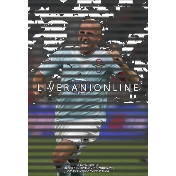 (090808) -- BEIJING, Aug. 8, 2009 -- Lazio\'s Rocchi celebrates his goal during the Italian Super Cup soccer match against Inter Milan at the National Stadium in Beijing, capital of China, Aug. 8, 2009. Lazio won the match 2-1. Han Yan) (txy/) Inter - Lazio Supercoppa Italiana a Pechino 08/08/2009 esultanza dopo il gol di tommaso rocchi /Agenzia Aldo Liverani Sas - ITALY ONLY -