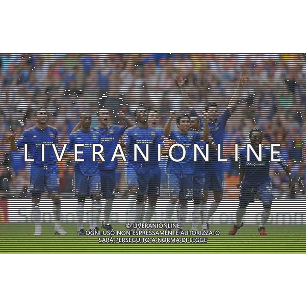  CHELSEA-MANCHESTER UNITED Community Shield 09/08/2009 NELLA FOTO Chelsea players celebrate as Salomon Kalou of Chelsea scores the winning goal from the Penalty spot , Chelsea v Man Utd, FA Community Shield, Wembley Stadium, London AG ALDO LIVERANI