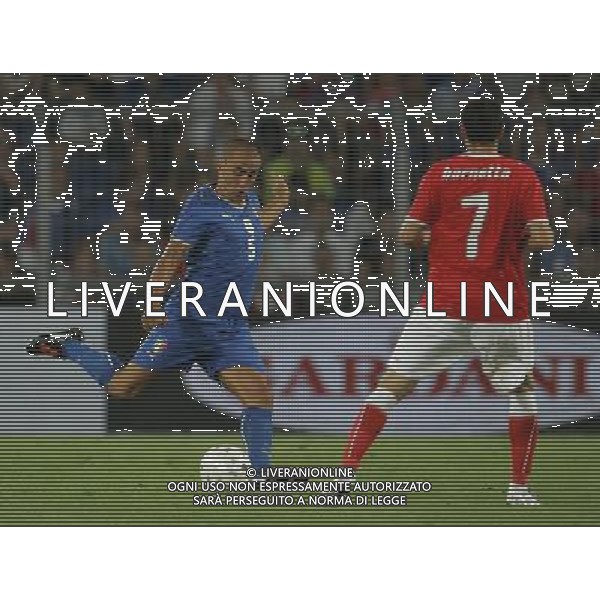 Svizzera - Italia partita amichevole della Nazionale Italiana a Basilea 12/08/2009 nella foto fabio cannavaro e tranquillo barnetta ©Luzzani/Agenzia Aldo Liverani Sas