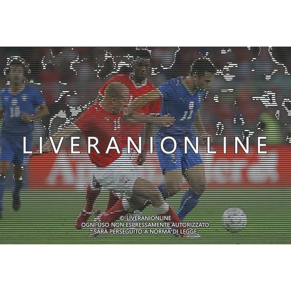 Basilea (CH) 12-08-2009 Amichevole Nazionale Italiana Calcio Svizzera-Italia 0:0 nella foto giuseppe rossi e stephane grichting ph Marco Luzzani/ag. Aldo Liverani s.a.s.