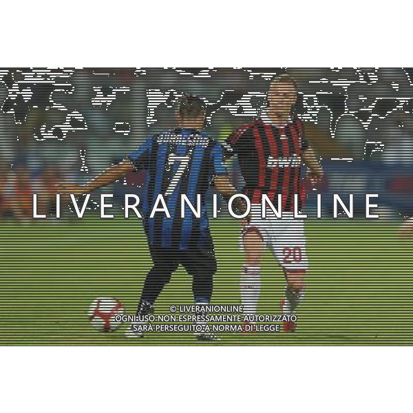 Milan - Inter Trofeo TIM 2009 Pescara - 14.08.2009 Inter-Milan-Juventus Nella Foto:ignazio ABATE e quaresma /Ph.Vitez-Ag. Aldo Liverani