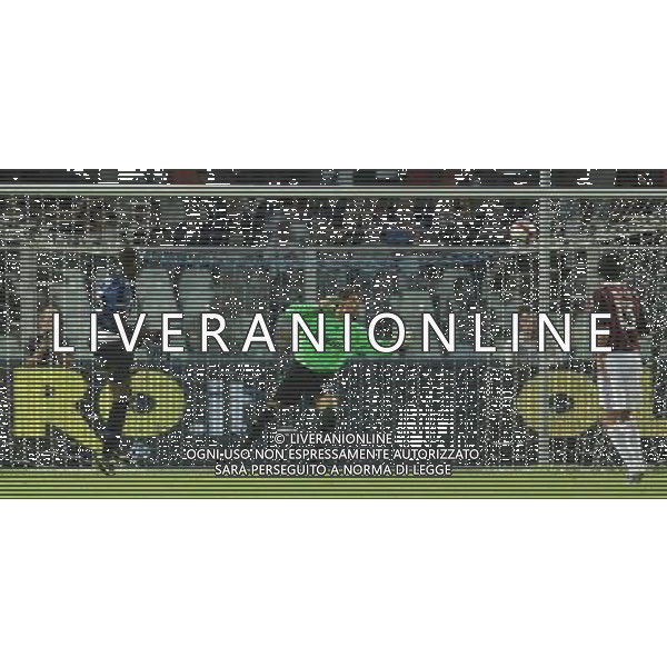 Milan - Inter Trofeo TIM 2009 Pescara - 14.08.2009 Inter-Milan-Juventus Nella Foto: il gol di mario BALOTELLI del 0-1 /Ph.Vitez-Ag. Aldo Liverani