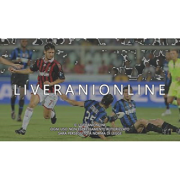 Milan - Inter Trofeo TIM 2009 Pescara - 14.08.2009 Inter-Milan-Juventus Nella Foto: alexandre PATO-SAMUEL walter /Ph.Vitez-Ag. Aldo Liverani