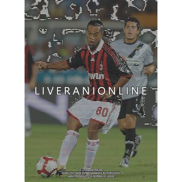 Milan - juventus Trofeo TIM 2009 Pescara - 14.08.2009 Inter-Milan-Juventus Nella Foto: RONALDINHO /Ph.Vitez-Ag. Aldo Liverani