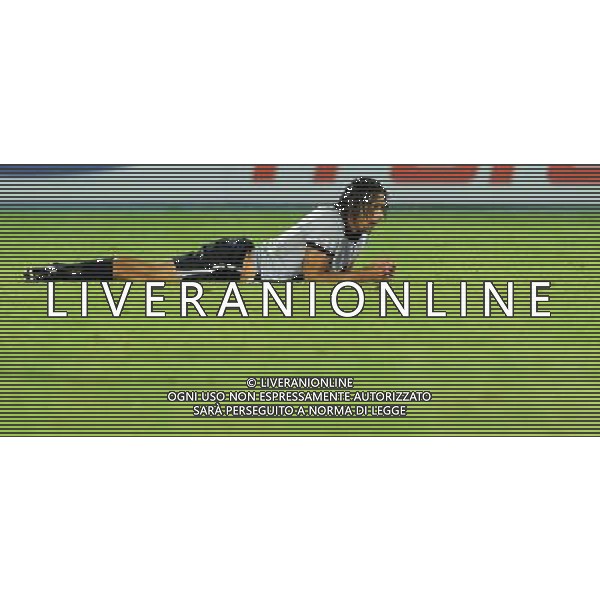 Milan - juventus Trofeo TIM 2009 Pescara - 14.08.2009 Inter-Milan-Juventus Nella Foto: AMAURI a terra /Ph.Vitez-Ag. Aldo Liverani