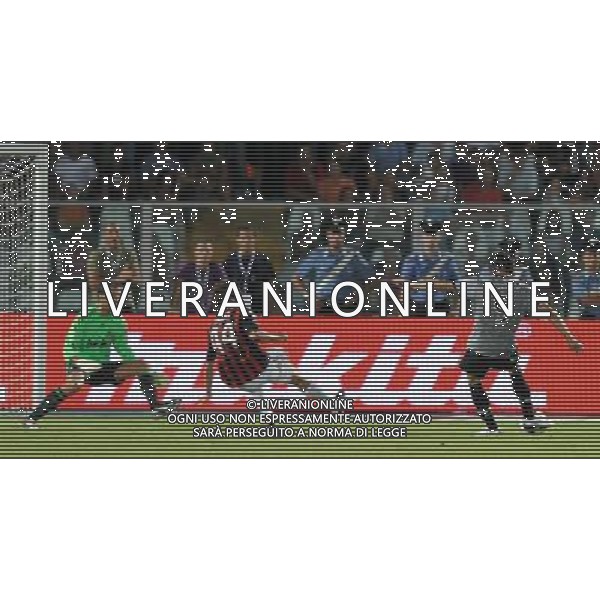 Milan - juventus Trofeo TIM 2009 Pescara - 14.08.2009 Inter-Milan-Juventus Nella Foto: il gol di vincenzo iaquinta /Ph.Vitez-Ag. Aldo Liverani